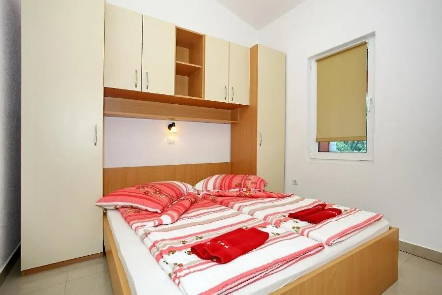 Apartment In Vir With Sea View, Balcony, Air Conditioning, Wi-Fi